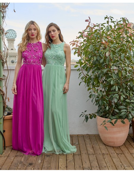 Robe longue de fête avec jupe en tulle et corsage en strass