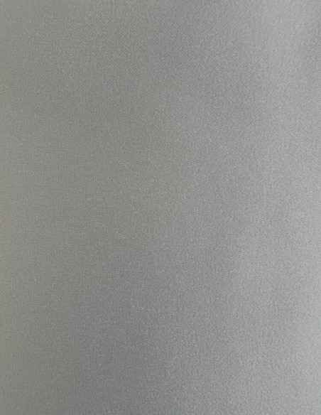 Vestido cóctel midi con volante y abertura