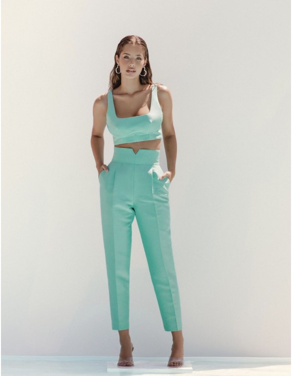 Pantalon à taille large et à plis avec ceinture large