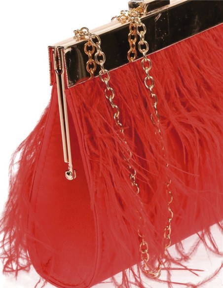 Bolso de plumas finas en ambos lados y cierre metálico