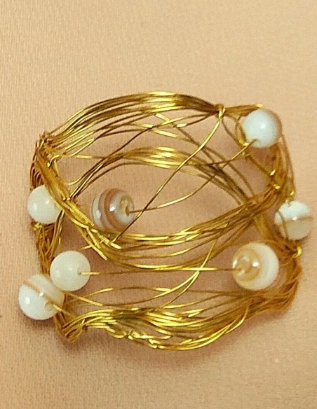 Metallic brass thread scrunchie for elegant brides.