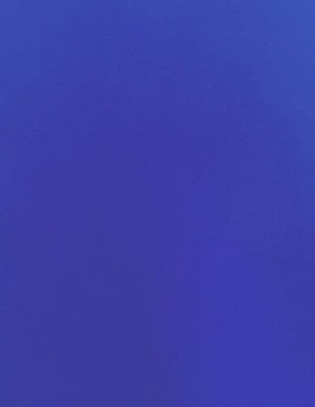 Vestido de fiesta cruzado con escote pronunciado