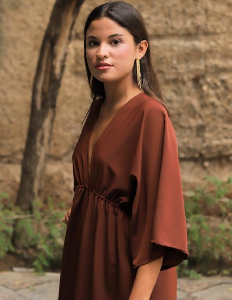 Midi ball gown with flouncy skirt and plunging neckline