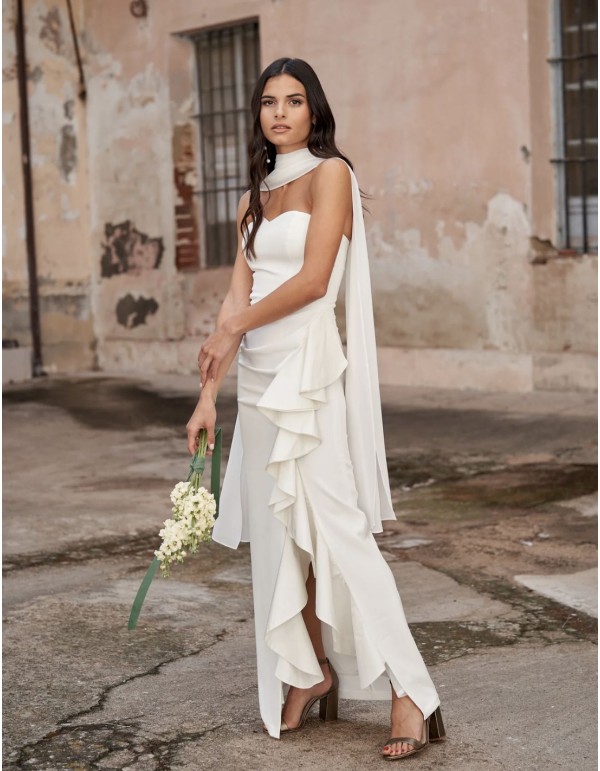 Vestido de novia escote corazón y volantes 2