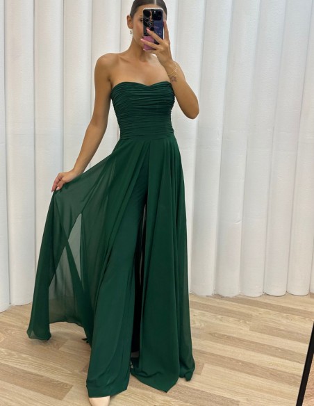 Mono de fiesta verde con pantalon campana.