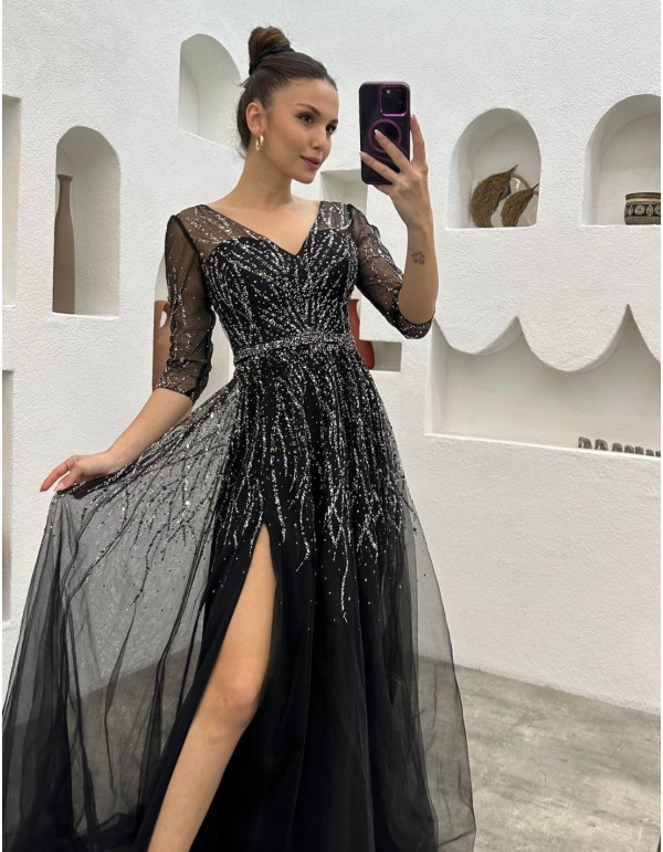 Robe longue de fête avec corset et broderie de strass