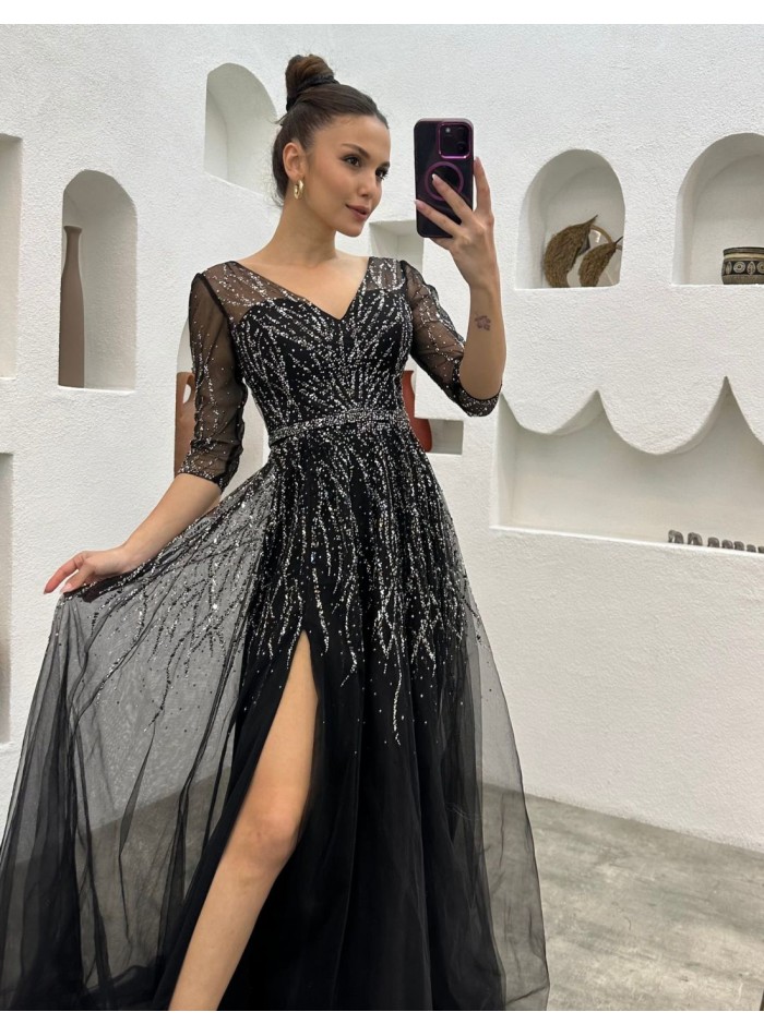 Vestido largo de fiesta con corsé y bordado de pedrería