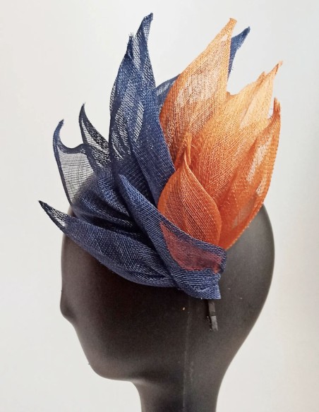 Diadema de invitada en dos tonalidades azul y naranja.