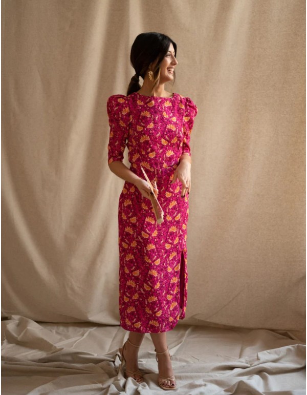 Vestido midi estampado fucsia floral manga francesa