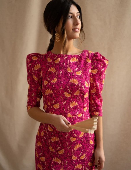 Vestido midi estampado fucsia floral manga francesa