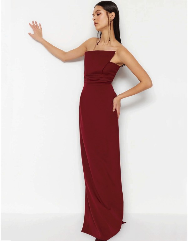 Strapless evening dress for guests