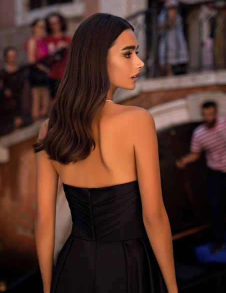 Vestido de fiesta largo palabra de honor