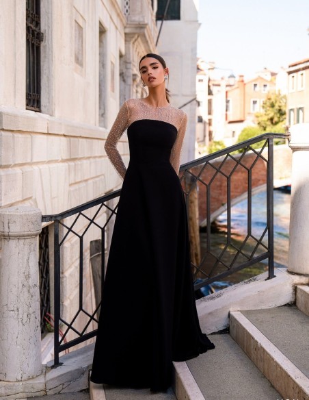 Robe longue de fête avec manches en strass