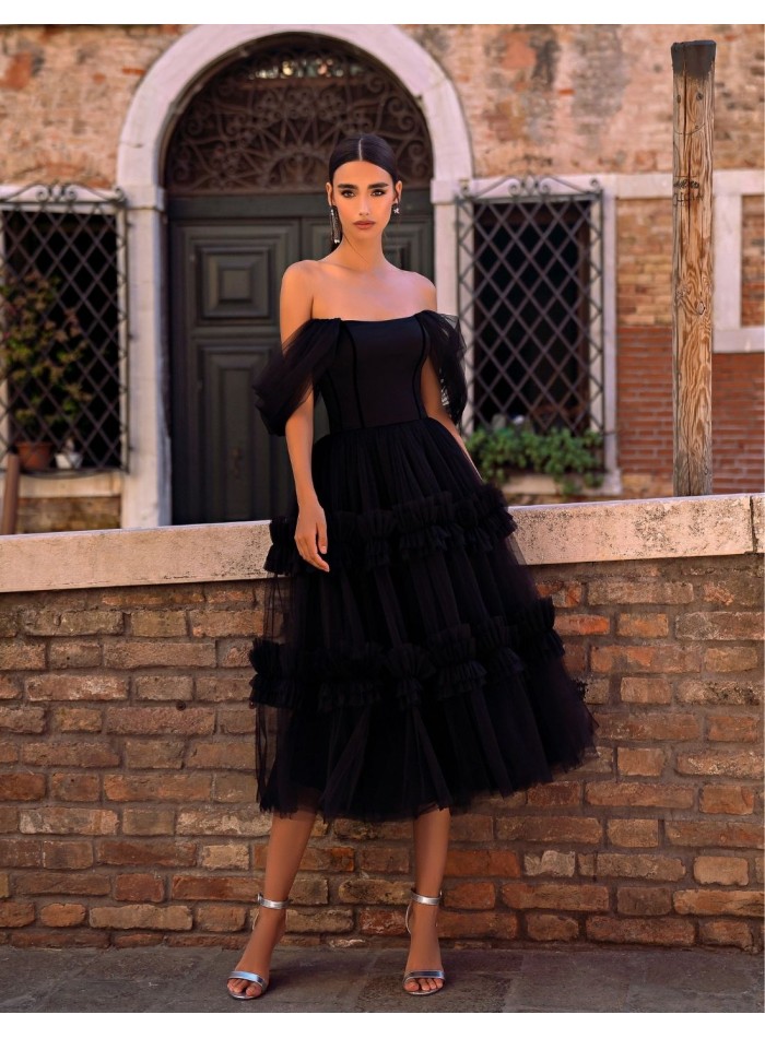 Vestido midi de tul con mangas caidas