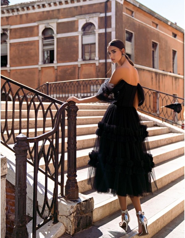 Robe midi en tulle avec manches tombantes