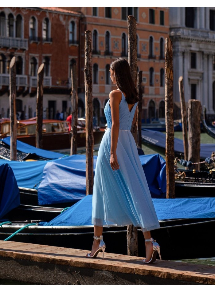 Vestido midi de tul brillante y cuerpo plisado