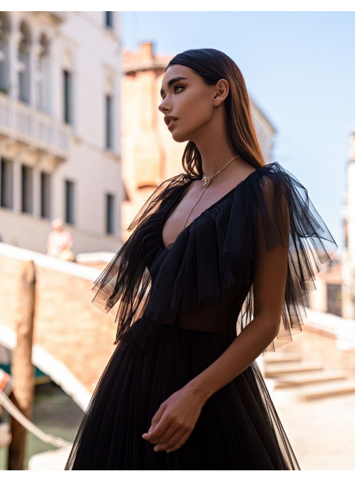 Robe de soirée midi avec volants en tulle