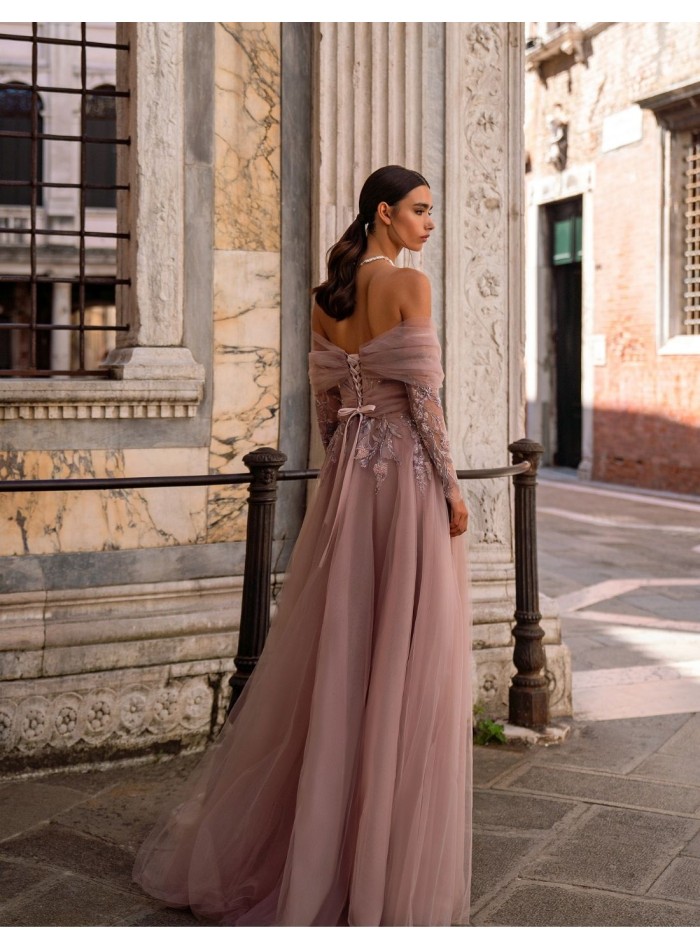 Long party dress with embroidered sweetheart...