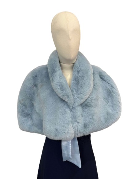 Fur-trimmed top with lace-up