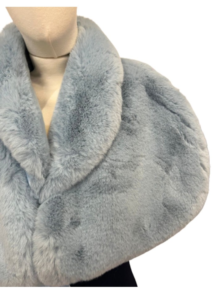 Torera de pelo con lazada