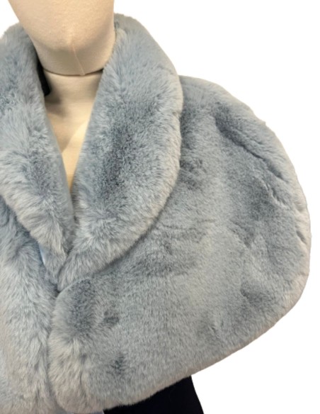 Torera de pelo con lazada