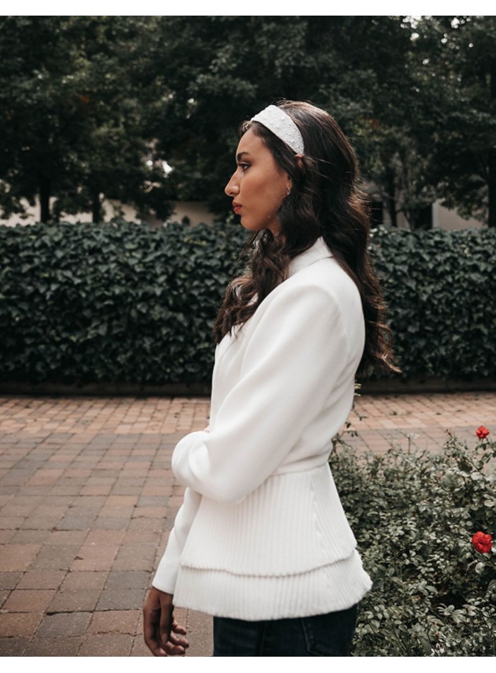 Blazer de mariée blanc avec Boutonnières