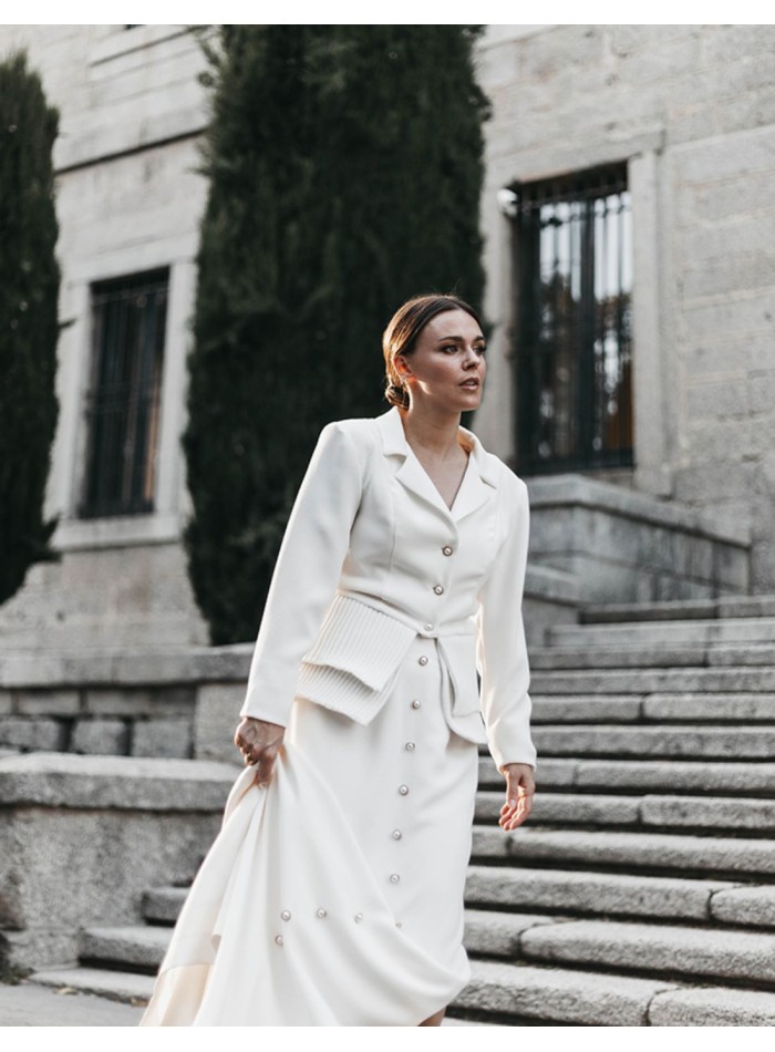 White long skirt with pearl buttons