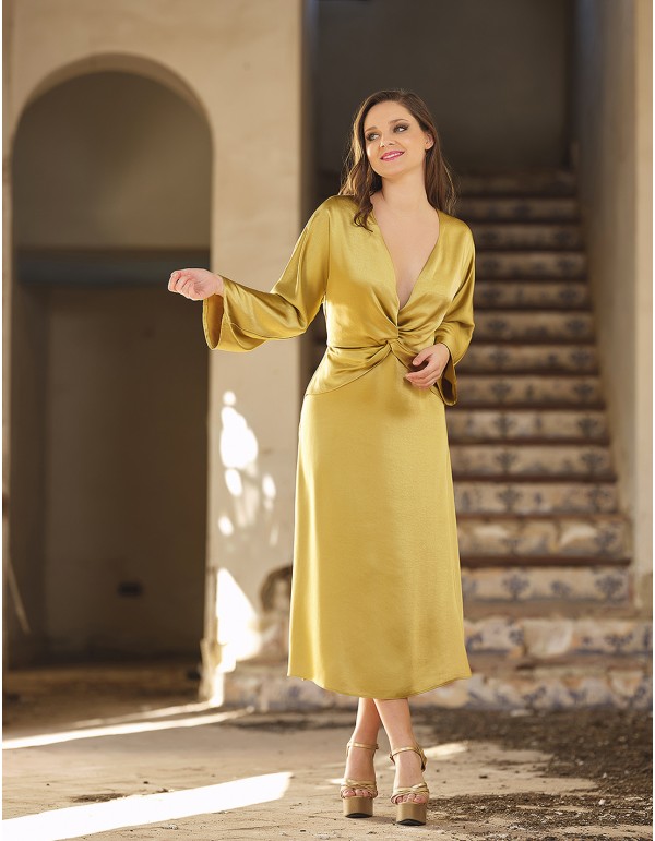 Vestido de fiesta midi satinado con nudo central