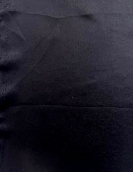 Party top in satin fabric.