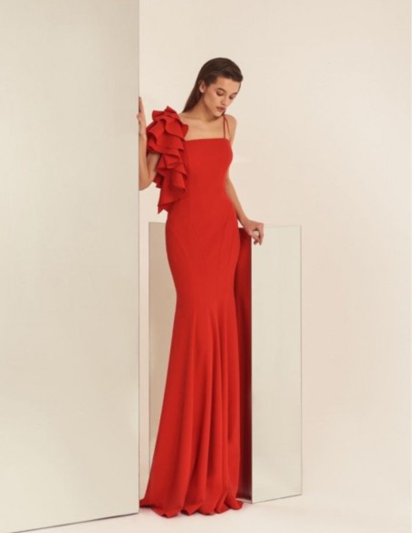 Long red party dress with ruffles on the shoulder