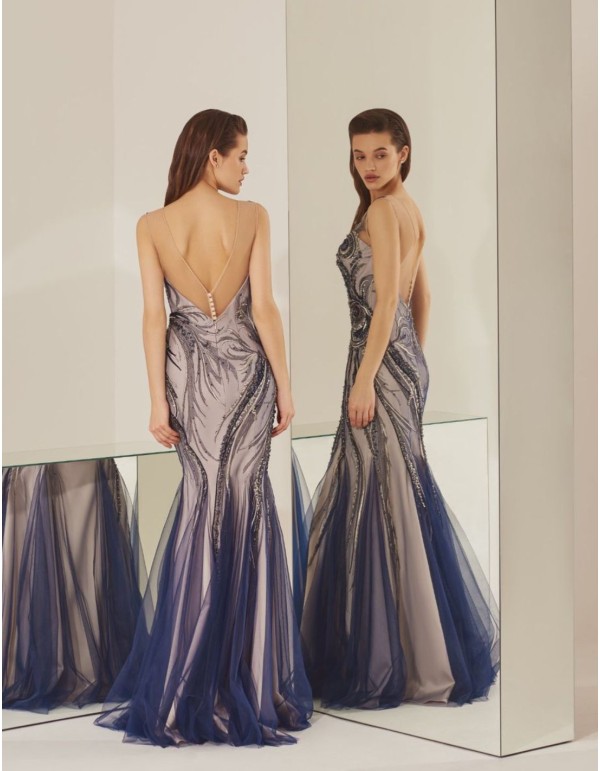 Robe de soirée en tulle avec corsage en strass 2