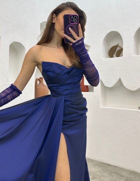 Strapless long evening dress with sleeves
