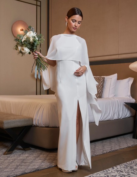 Robe longue de mariage avec encolure dos nu et dos ouvert