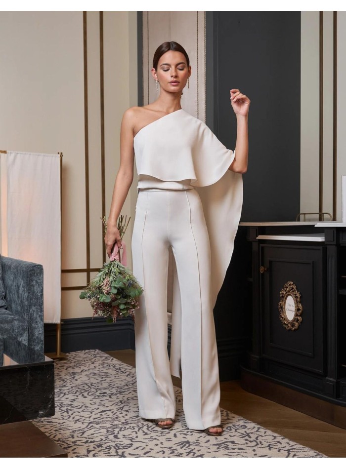 White suit set for brides.