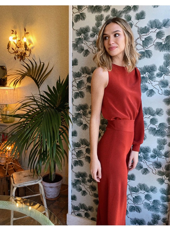 Smooth tile body with asymmetric sleeves and...