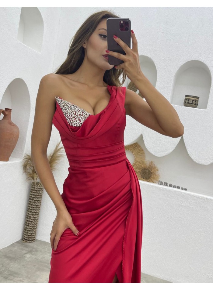Long evening dress with cape skirt