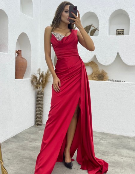 Long evening dress with cape skirt