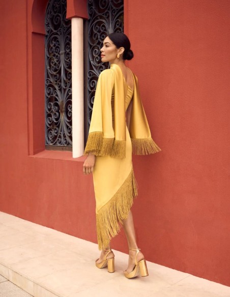Vestido midi de fiesta con flecos para mujer.