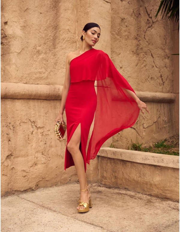 Vestido midi de fiesta rojo para invitadas.