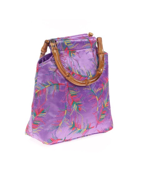 Sac brodé en satin