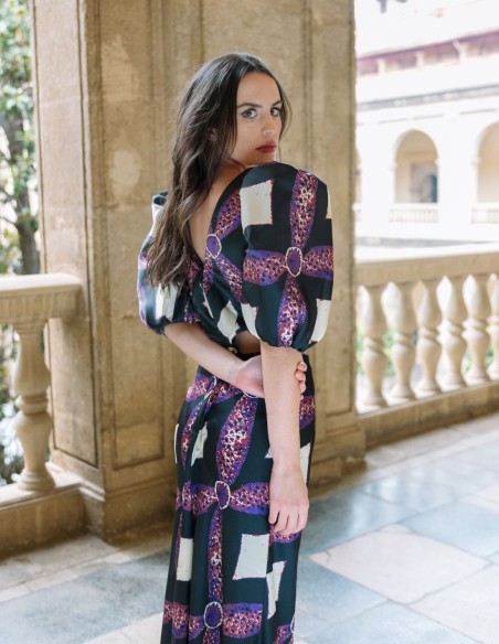 Robe de soirée midi avec manches ballon et taille découpée