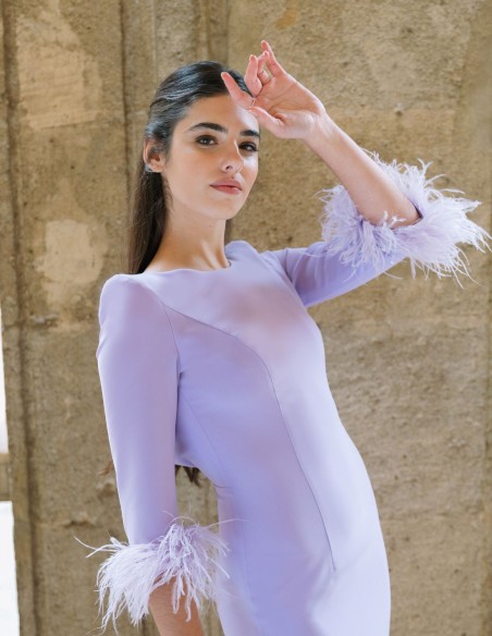 Robe de soirée midi unie avec manches en plumes françaises