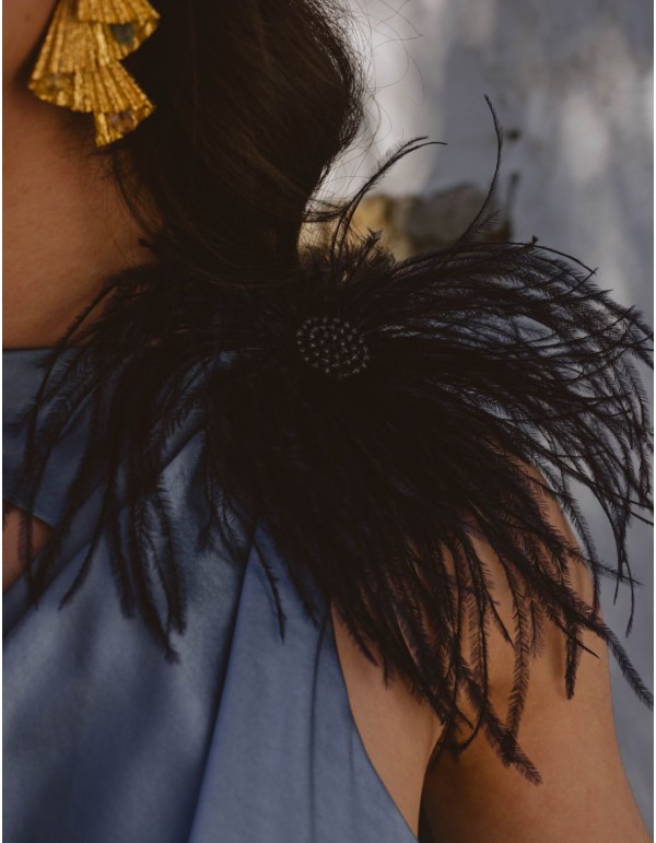 Robe de soirée midi en satin avec encolure asymétrique et... 2