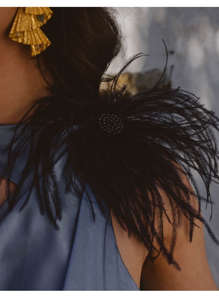 Robe de soirée midi en satin avec encolure...