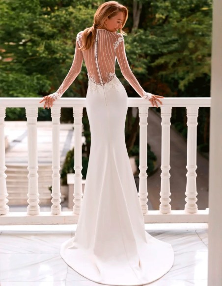 infinity back wedding dress with transparencies and lace sleeve with rhinestones