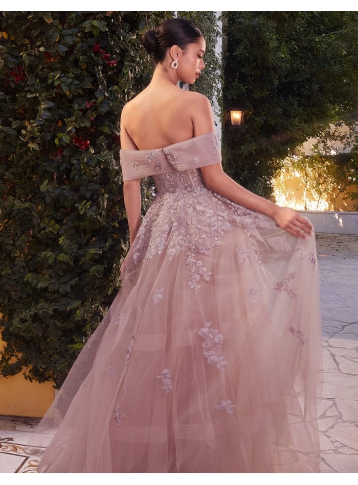 Long party dress with floral embroidery and sweetheart neckline and removable sash for guest