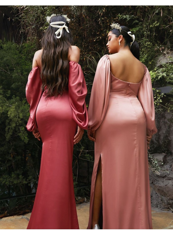 Robe longue de fête en satin avec manches...