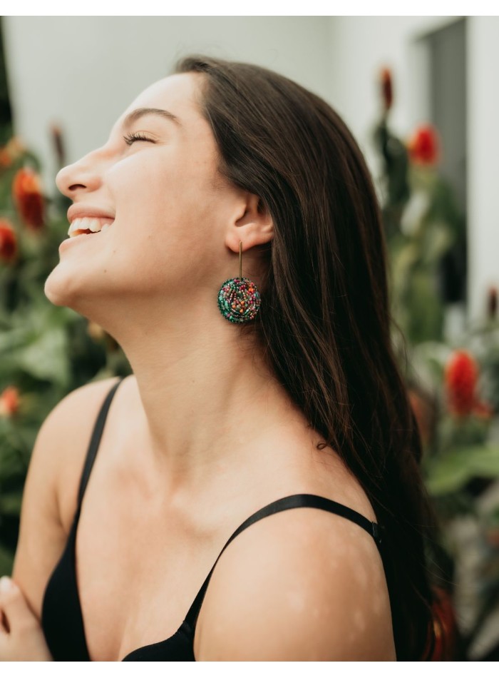 Round party earrings with coloured tassels