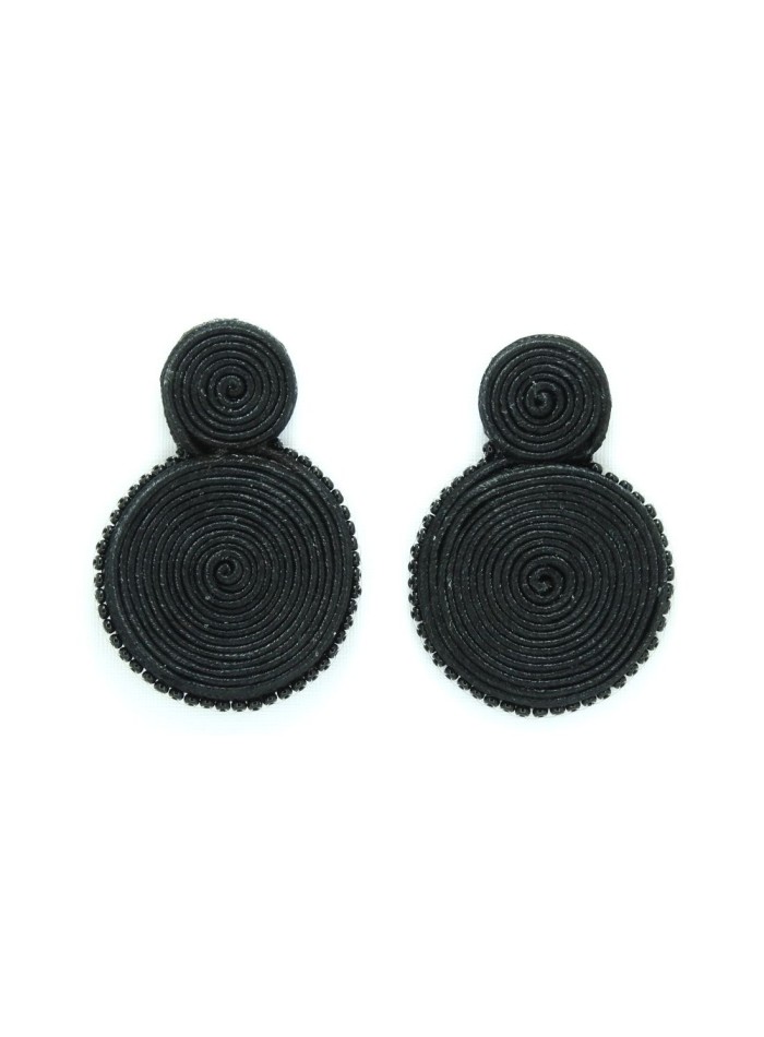 Mini party earrings with cord in spiral shape