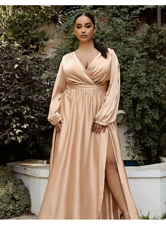 Vestido largo de fiesta satinado con manga larga acuchillada